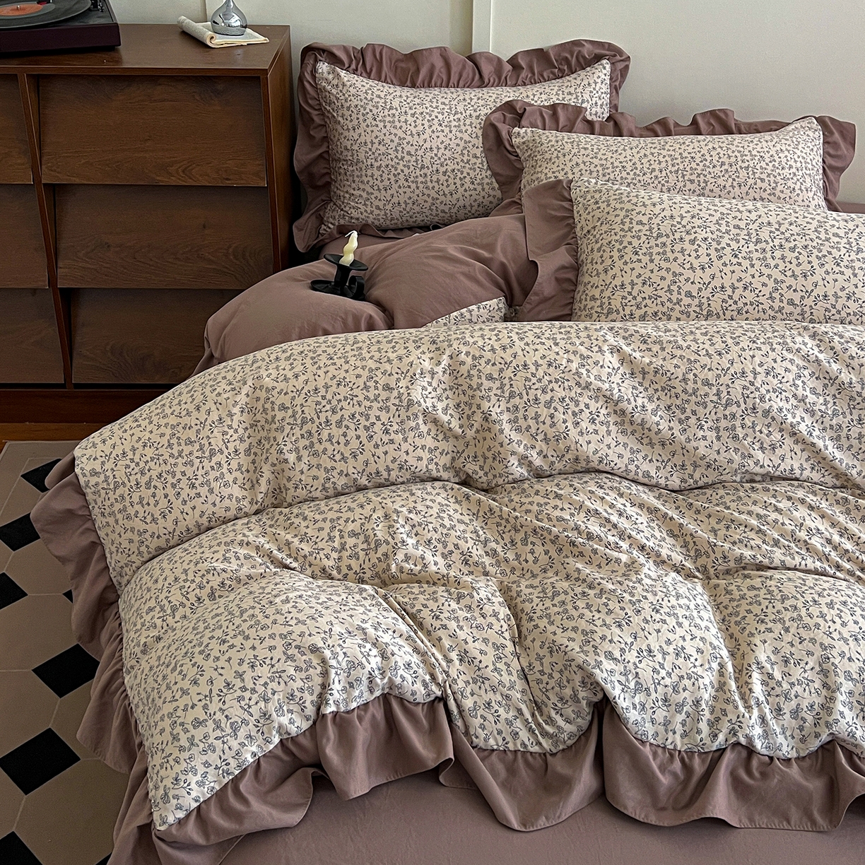 91家纺网 家纺一手货源 找家纺 （总）梦莱斯 2025新款高克重云感棉四件套-花边款