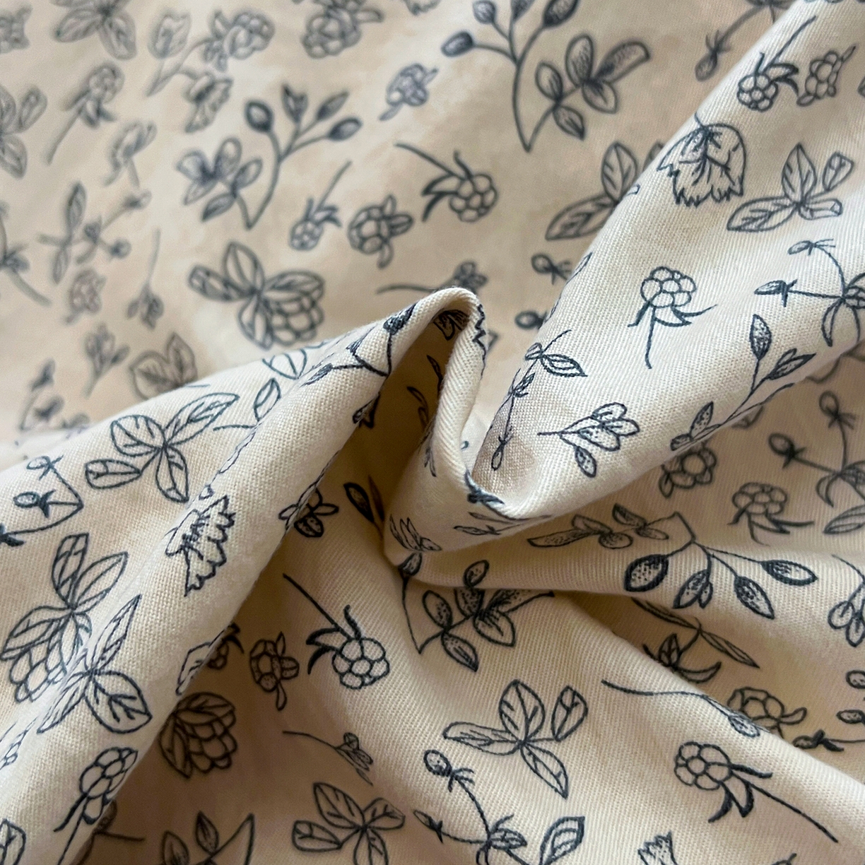 91家纺网 家纺一手货源 找家纺 （总）梦莱斯 2025新款高克重云感棉四件套-花边款