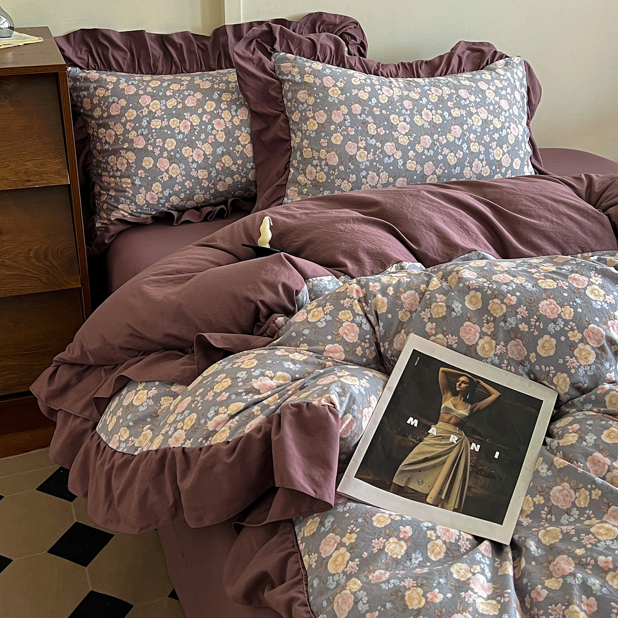 91家纺网 家纺一手货源 找家纺 梦莱斯 2025新款高克重云感棉四件套-花边款 花盏灰