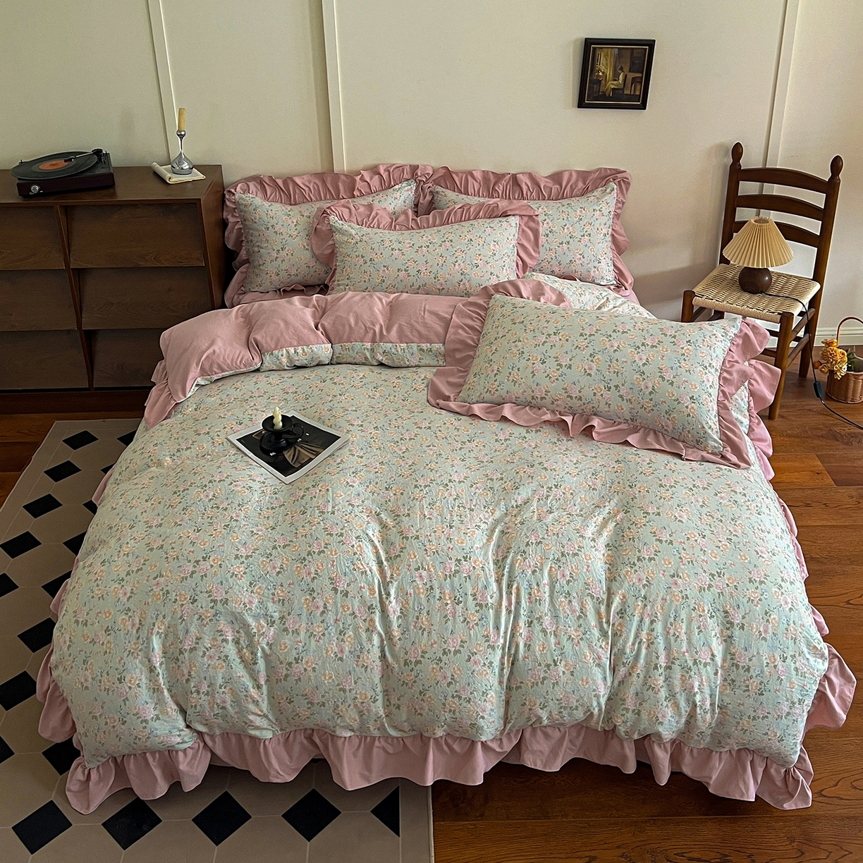 91家纺网 家纺一手货源 找家纺 梦莱斯 2025新款高克重云感棉四件套-花边款 花盖绿