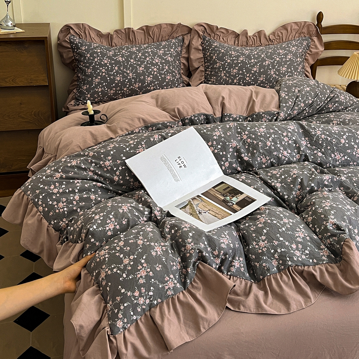 91家纺网 家纺一手货源 找家纺 梦莱斯 2025新款高克重云感棉四件套-花边款 罗逸维绿