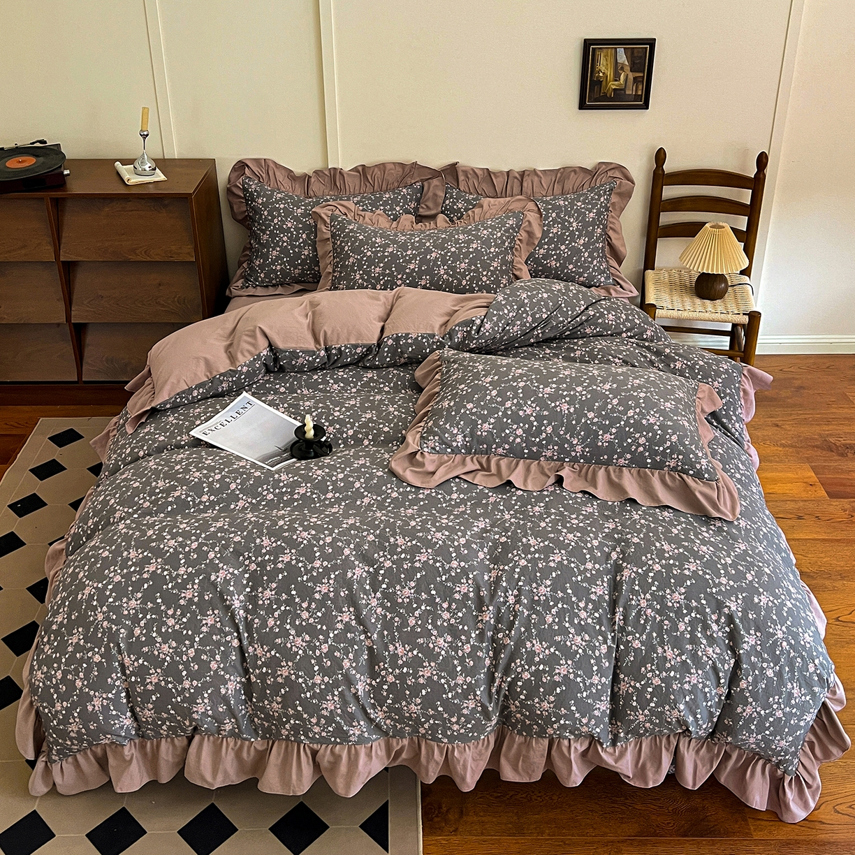 91家纺网 家纺一手货源 找家纺 梦莱斯 2025新款高克重云感棉四件套-花边款 罗逸维绿