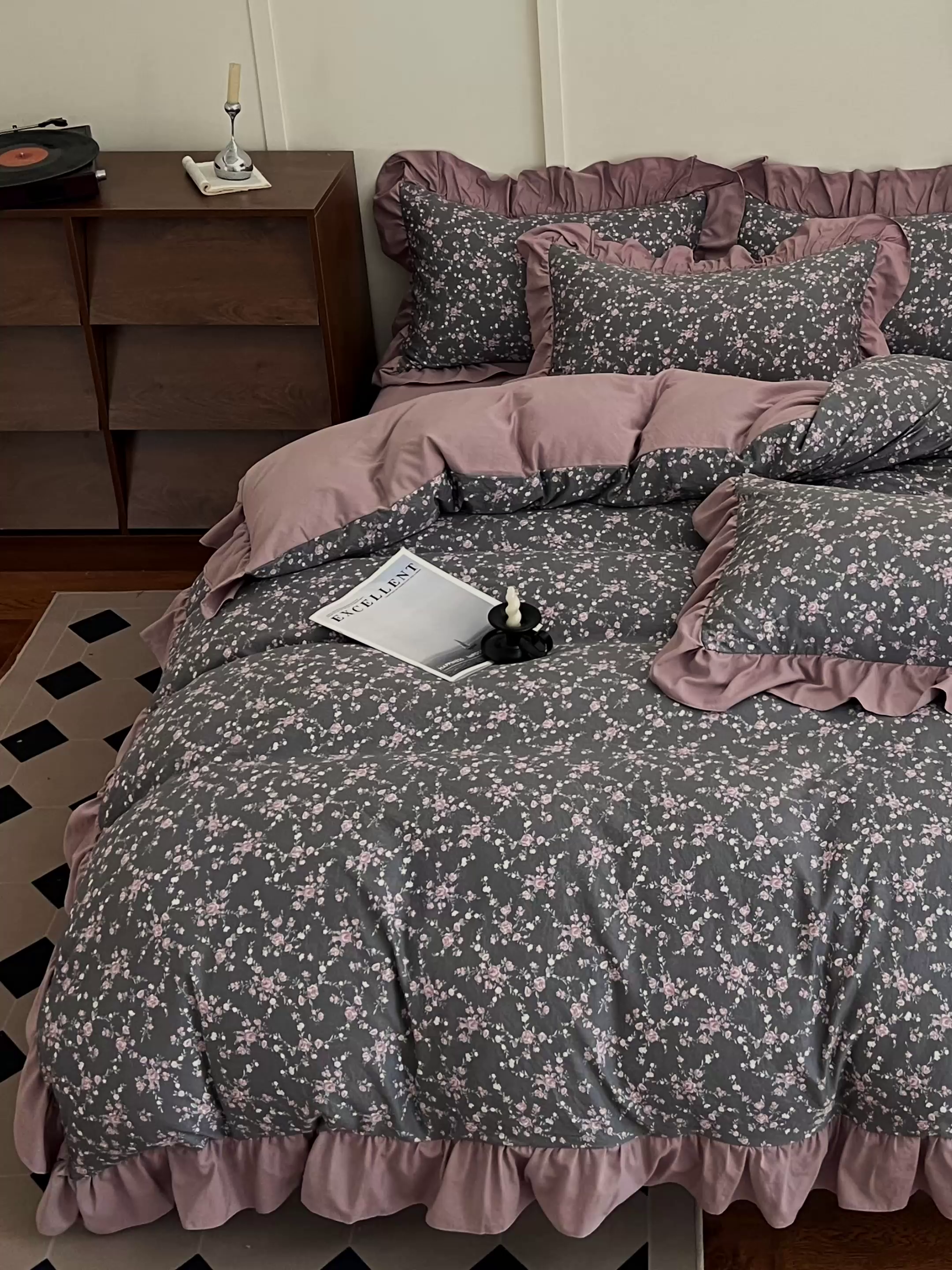 91家纺网 家纺一手货源 找家纺 梦莱斯 2025新款高克重云感棉四件套-花边款 罗逸维绿