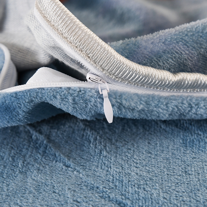 91家纺网 家纺一手货源 找家纺 莱凯家纺 2025新款牛奶绒单被套曼珠沙华