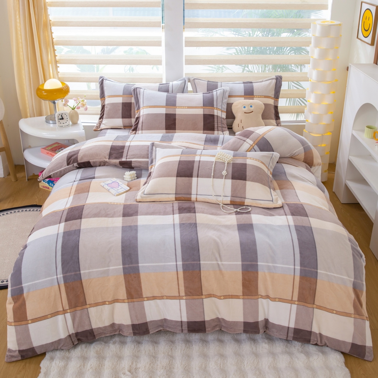 91家纺网 家纺一手货源 找家纺 （总）优姿家纺 2025新款加厚全消光牛奶绒印花四件套