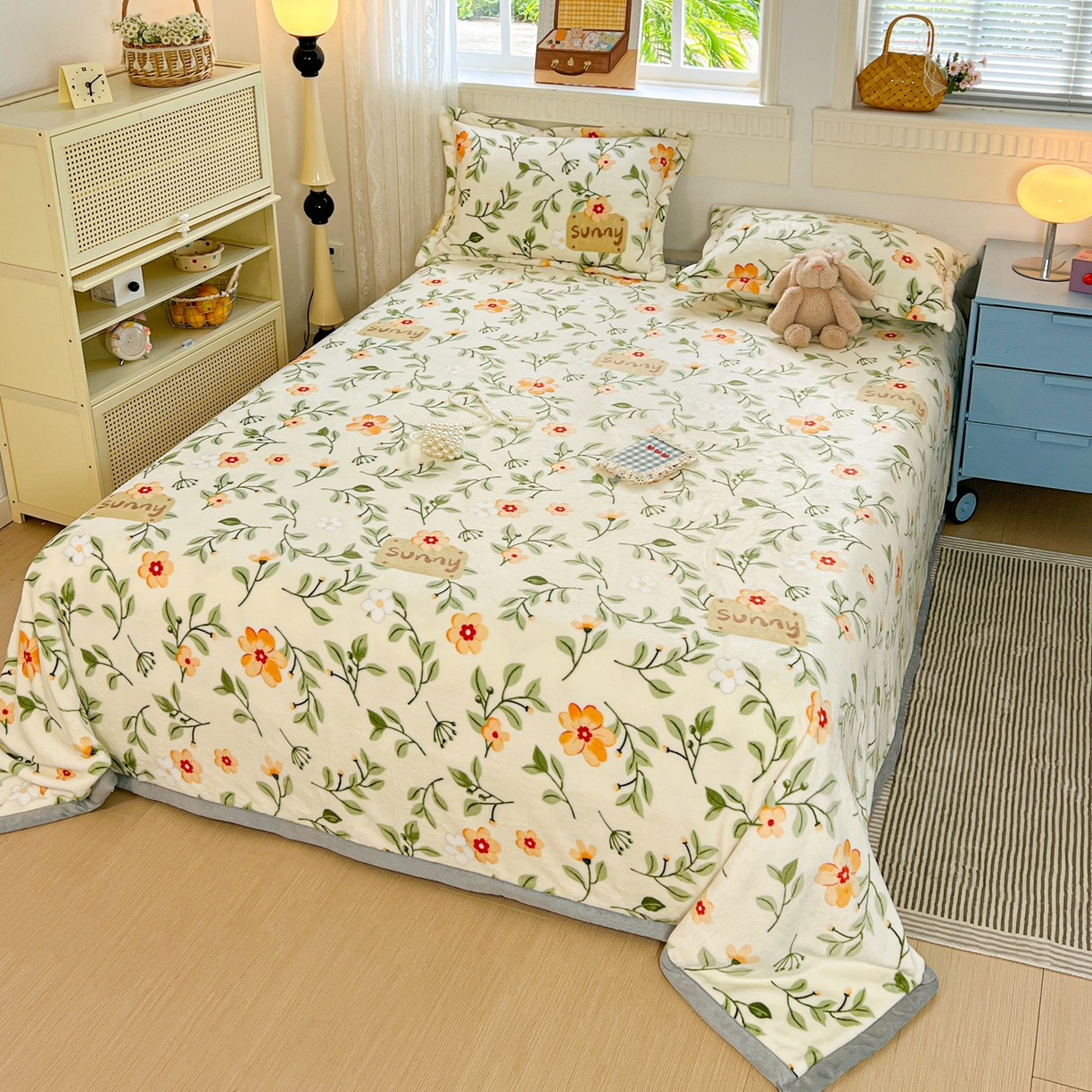 91家纺网 家纺一手货源 找家纺 启发 2025新款高克重双面牛奶绒印花系列床单三件套 春晓