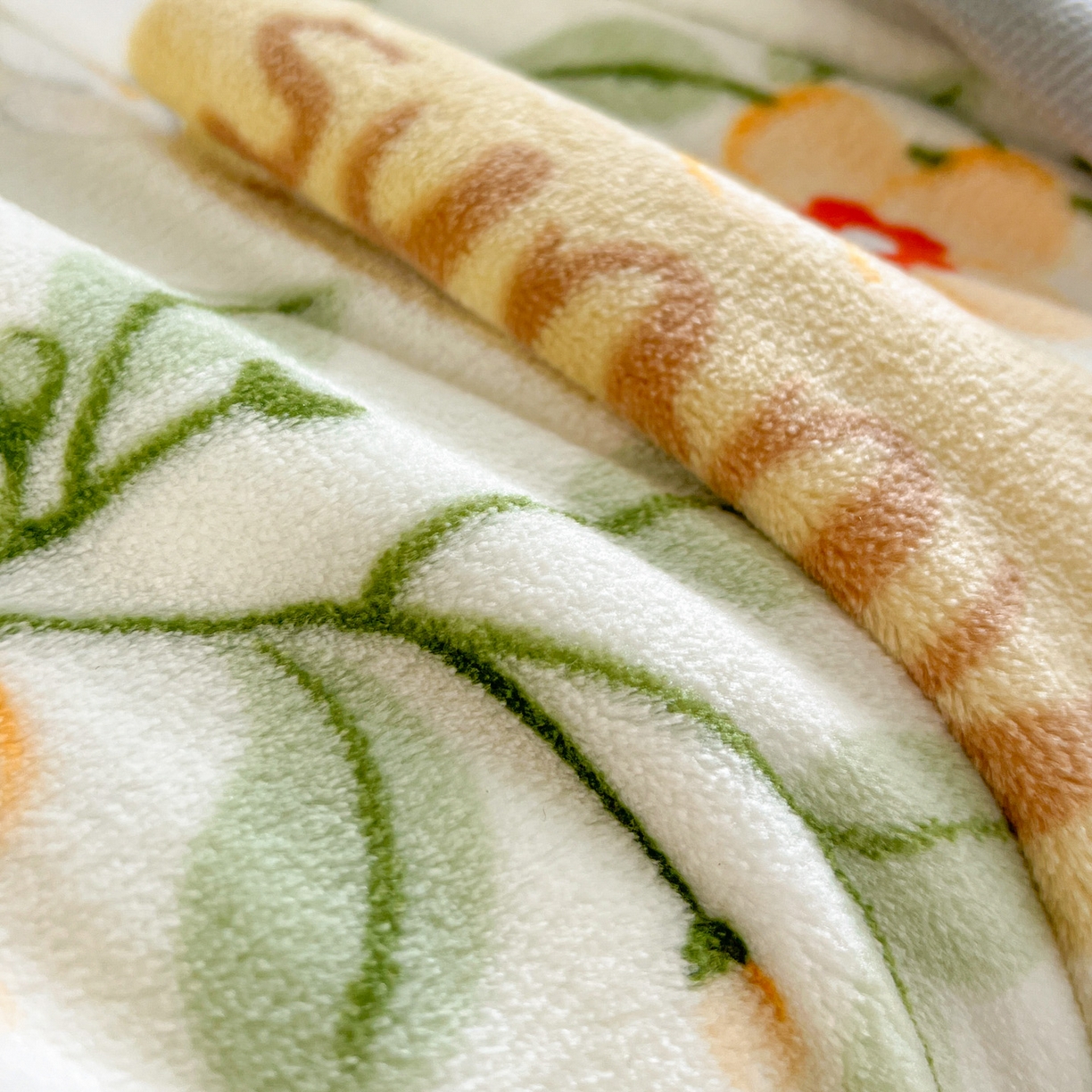 91家纺网 家纺一手货源 找家纺 启发 2025新款高克重双面牛奶绒印花系列床单三件套 春晓