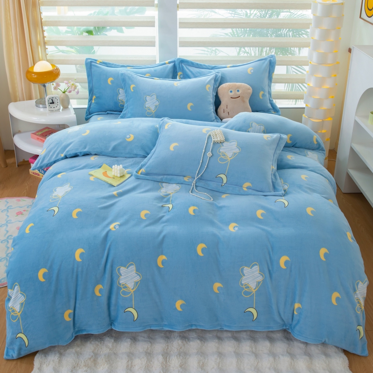 91家纺网 家纺一手货源 找家纺 （总）优姿家纺 2025新款加厚全消光牛奶绒印花四件套