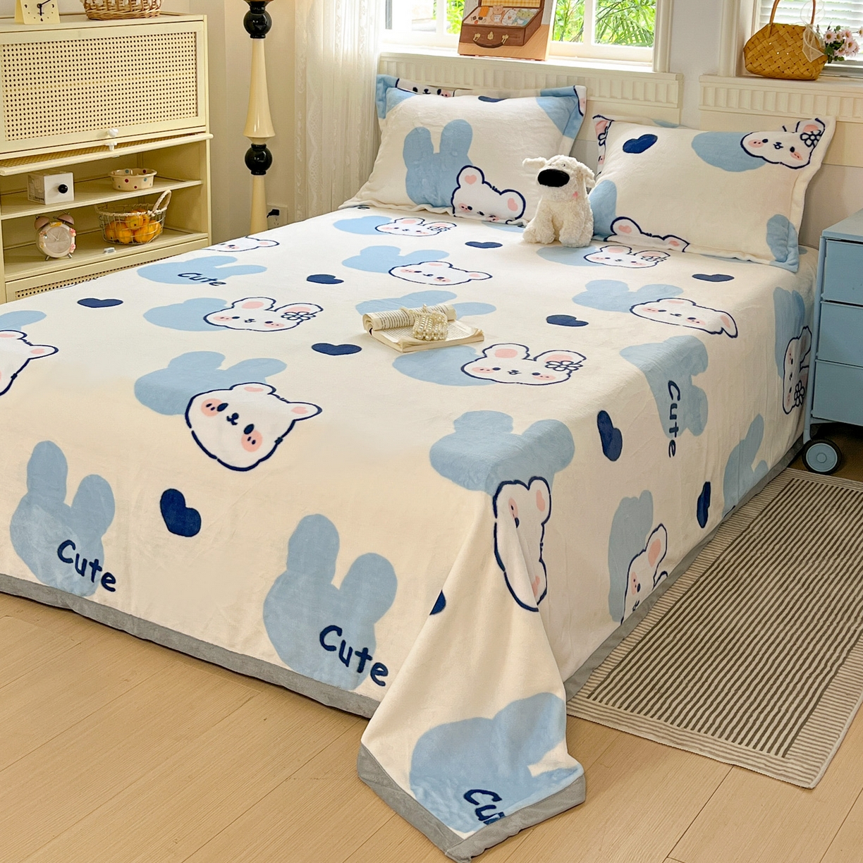 91家纺网 家纺一手货源 找家纺 启发 2025新款高克重双面牛奶绒印花系列床单三件套 海盐宝宝