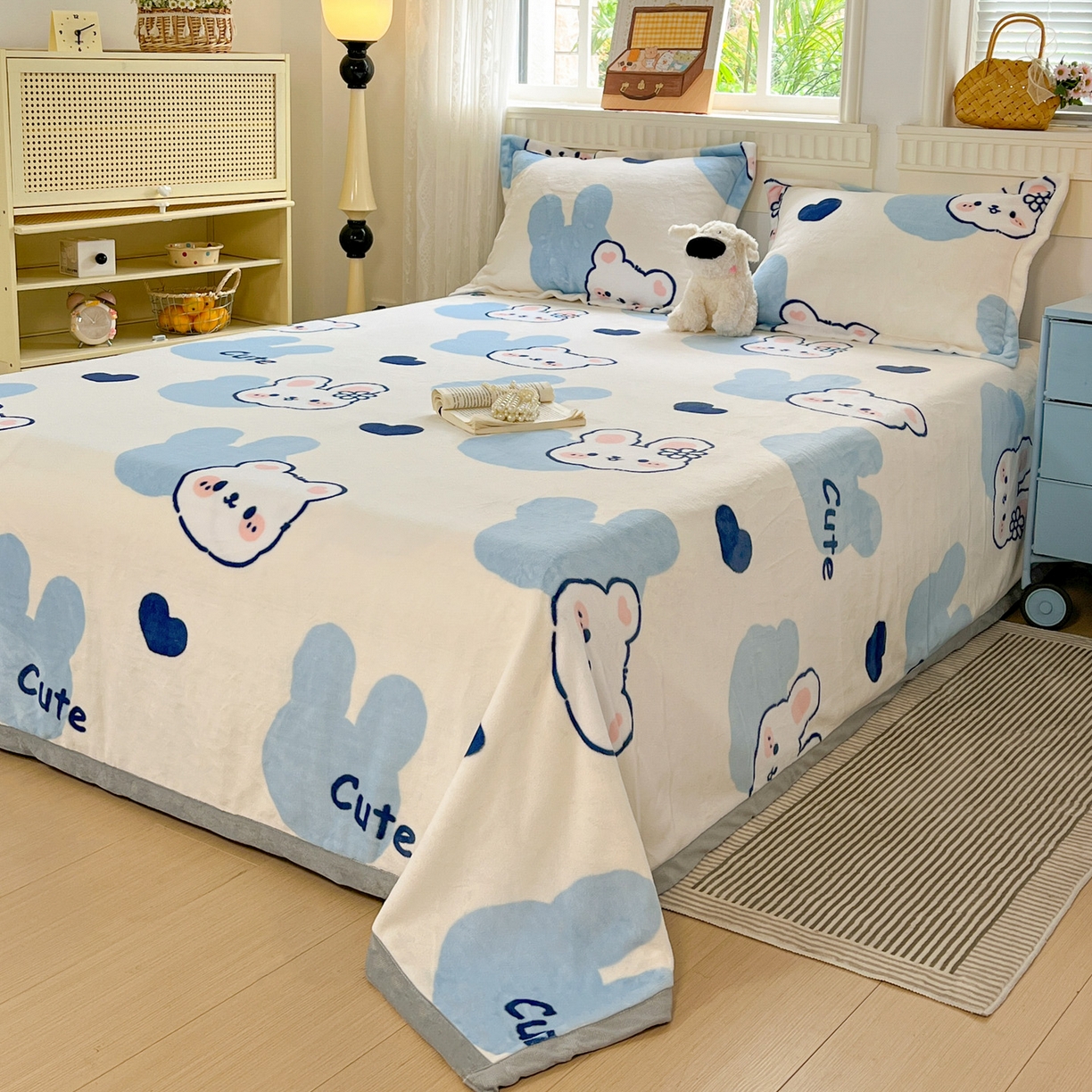 91家纺网 家纺一手货源 找家纺 启发 2025新款高克重双面牛奶绒印花系列床单三件套 海盐宝宝