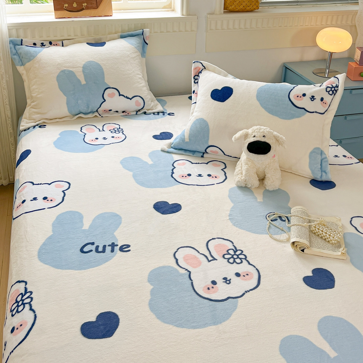 91家纺网 家纺一手货源 找家纺 启发 2025新款高克重双面牛奶绒印花系列床单三件套 海盐宝宝