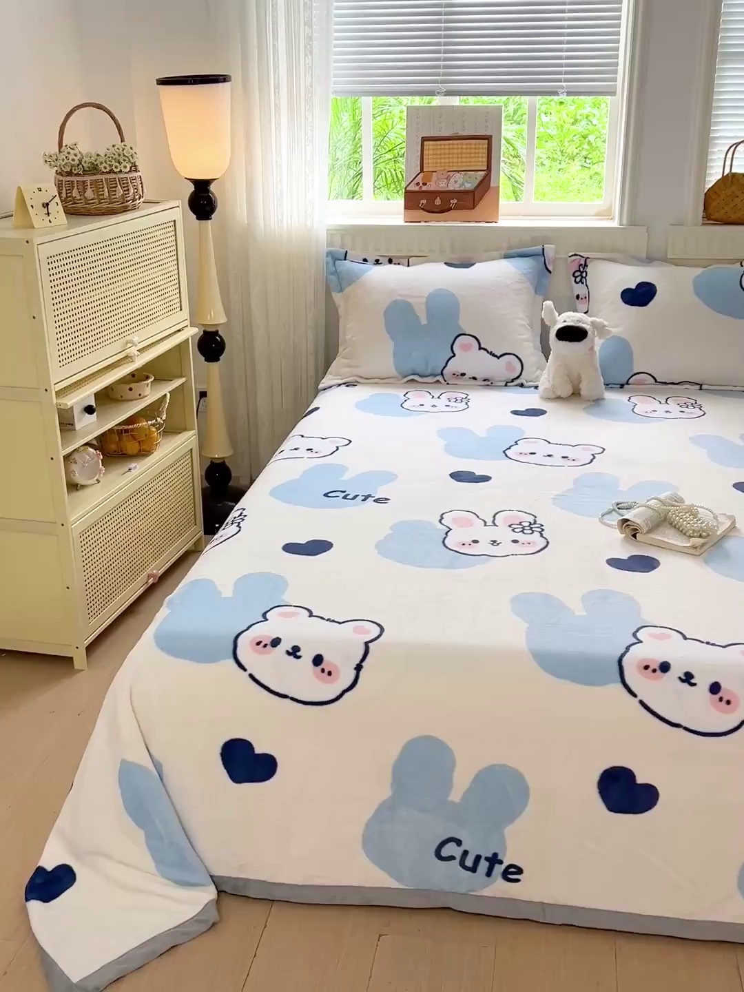 91家纺网 家纺一手货源 找家纺 启发 2025新款高克重双面牛奶绒印花系列床单三件套 海盐宝宝