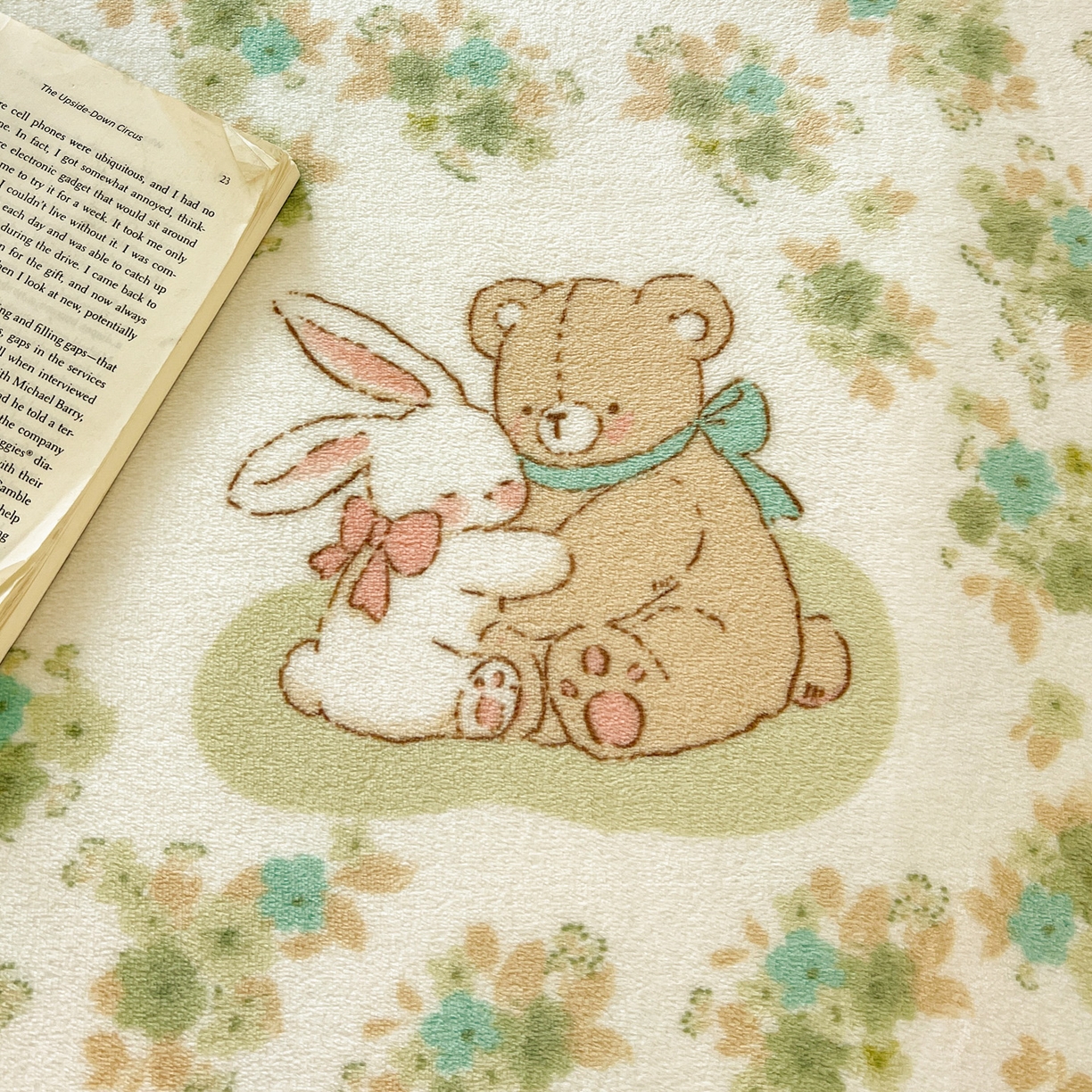 91家纺网 家纺一手货源 找家纺 启发 2025新款高克重双面牛奶绒印花系列床单三件套 花丛