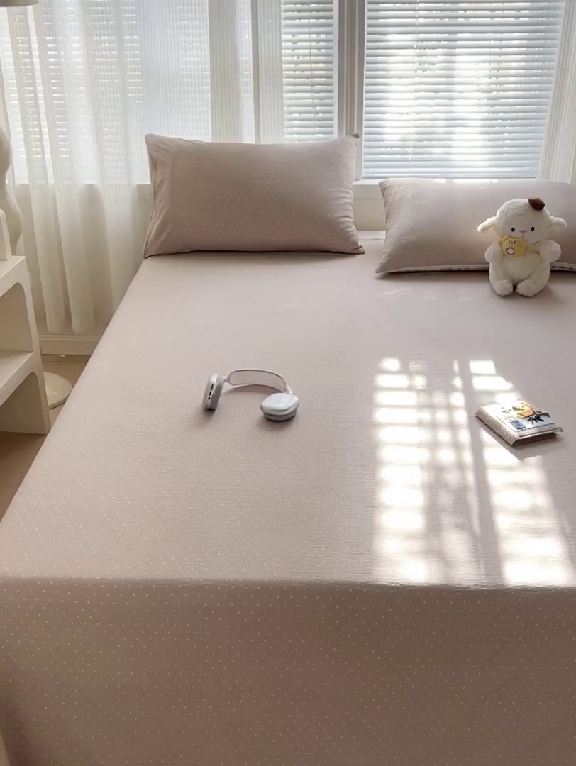 91家纺网 家纺一手货源 找家纺 格真 2025新款A类云感木棉皱皱双层纱床单单床单床单单品床单三件套 波点-巧克力棕