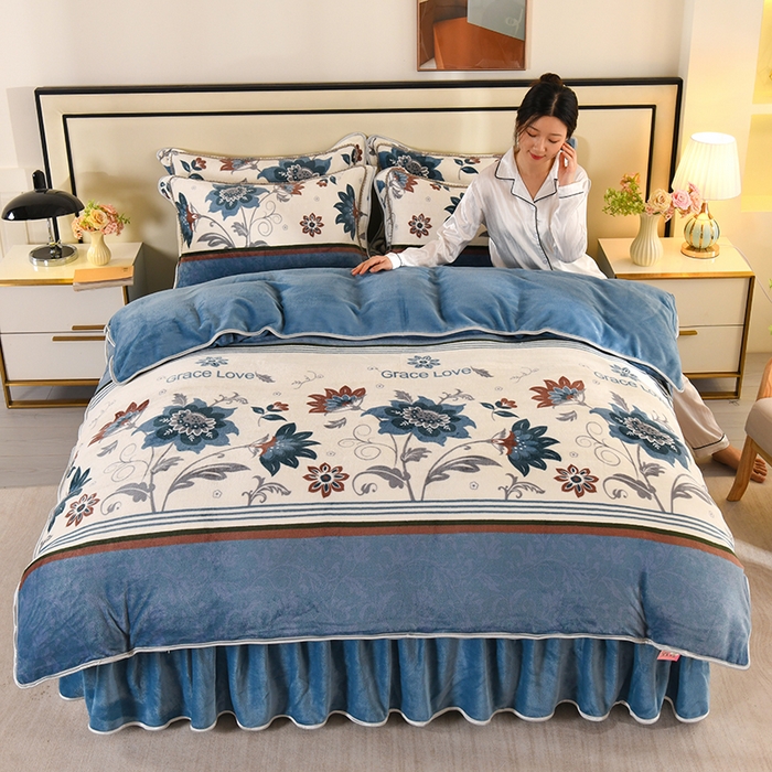 91家纺网 家纺一手货源 找家纺 莱凯家纺 2025新款牛奶绒四件套保暖加厚金貂绒套件曼珠沙华