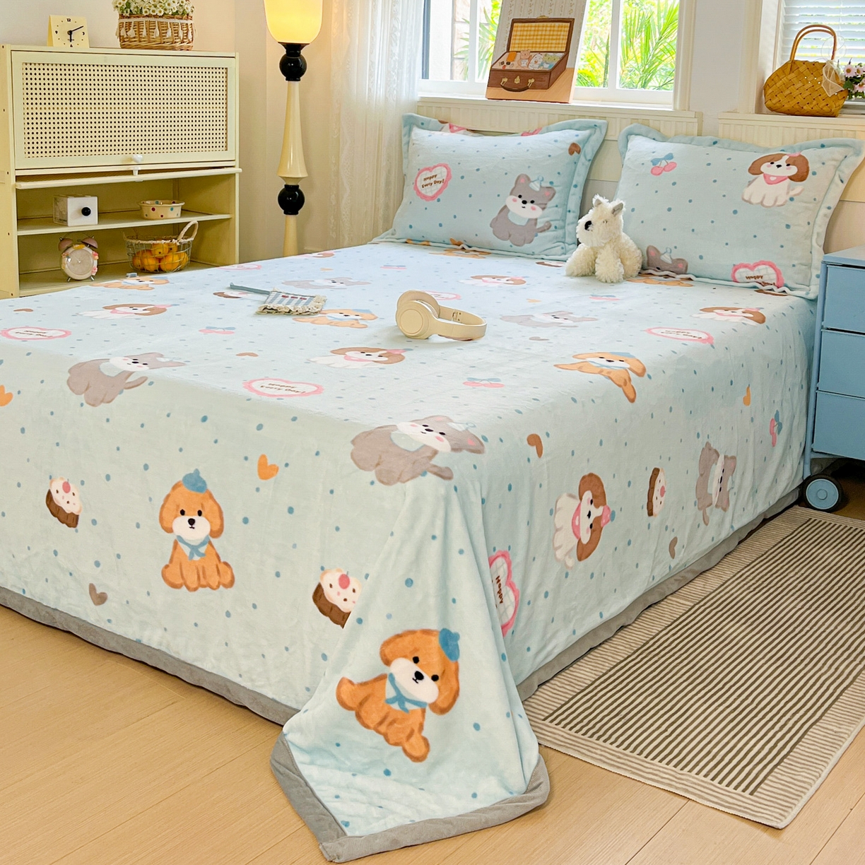 91家纺网 家纺一手货源 找家纺 启发 2025新款高克重双面牛奶绒印花系列床单三件套 开心萌宠