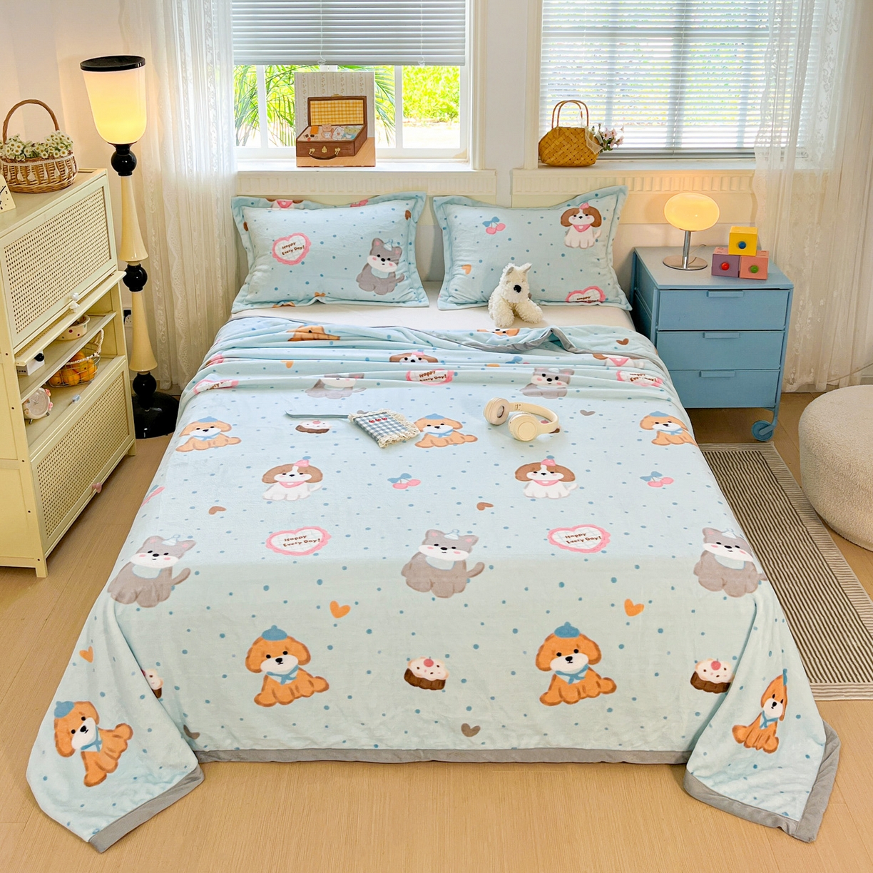 91家纺网 家纺一手货源 找家纺 启发 2025新款高克重双面牛奶绒印花系列床单三件套 开心萌宠