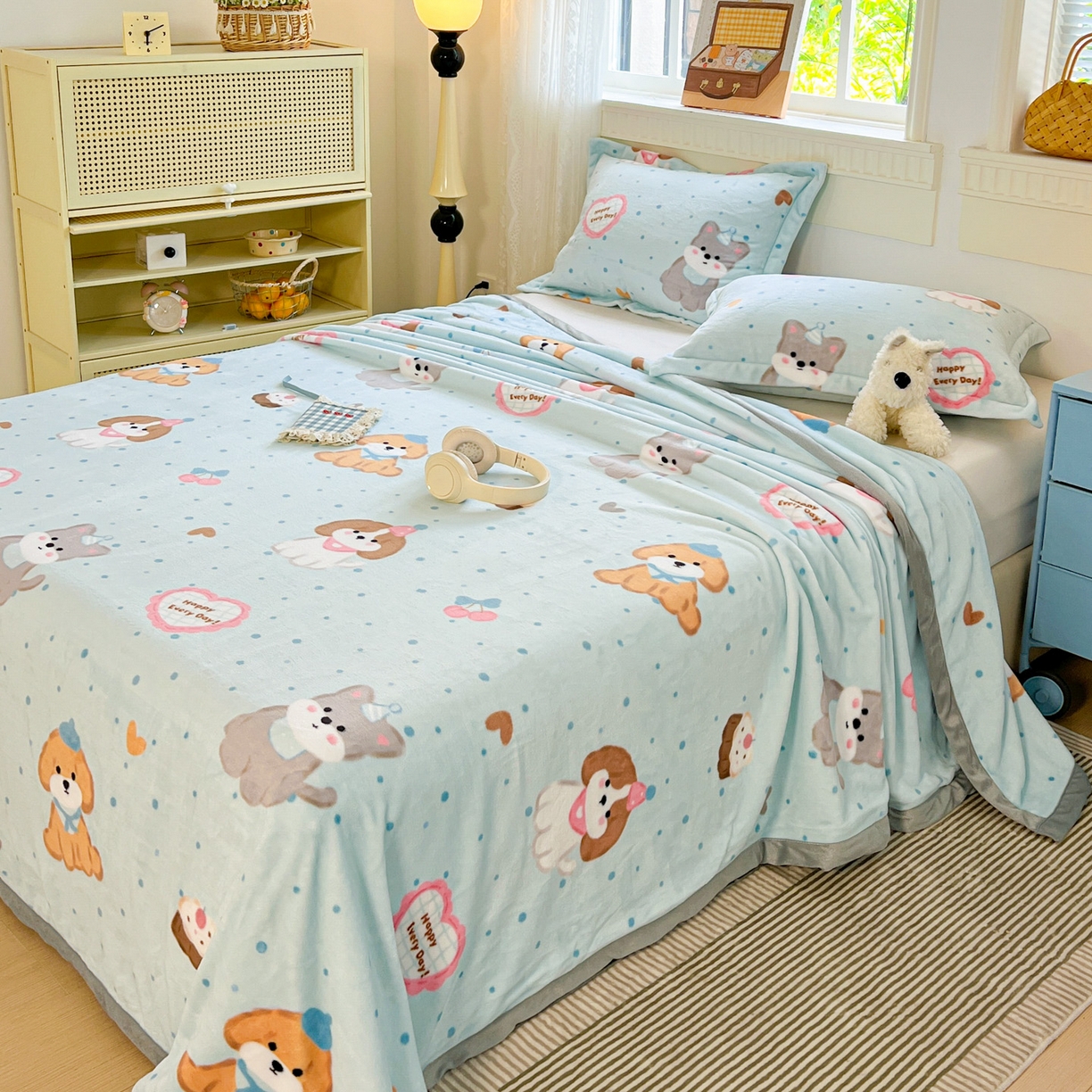 91家纺网 家纺一手货源 找家纺 启发 2025新款高克重双面牛奶绒印花系列床单三件套 开心萌宠