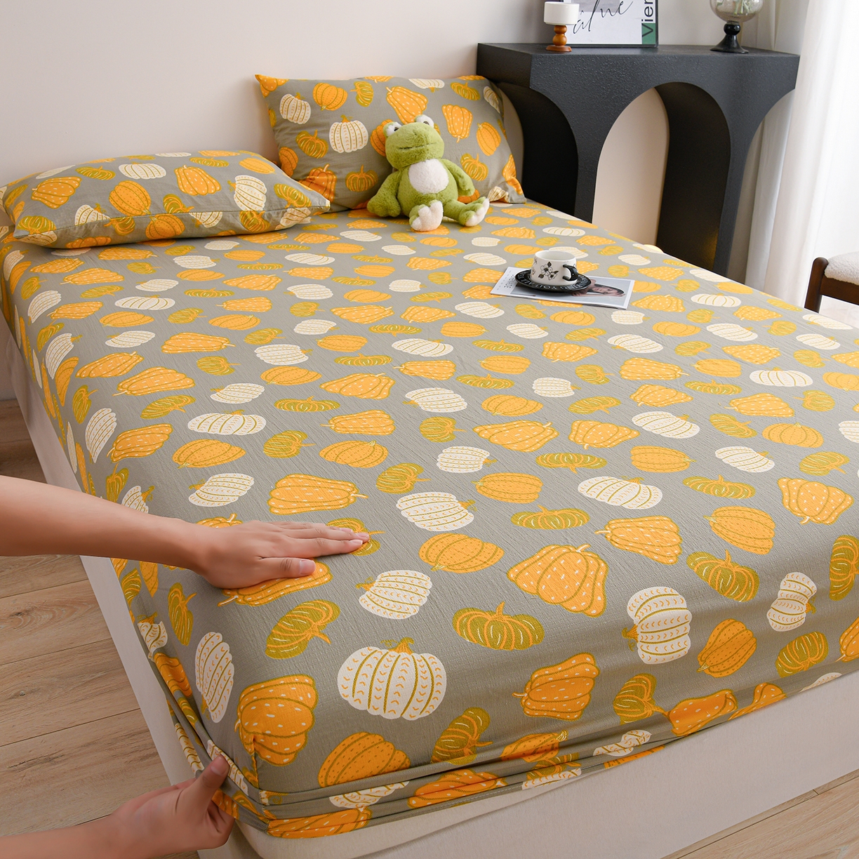 91家纺网 家纺一手货源 找家纺 叠派家纺 2025新款A类双层纱提花单品床笠系列 福瓜