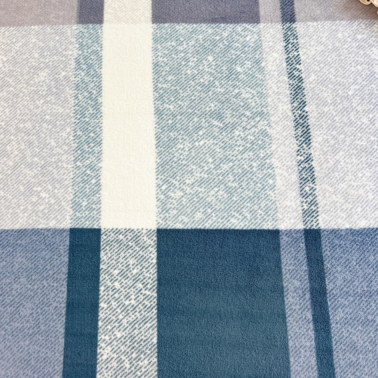 91家纺网 家纺一手货源 找家纺 启发 2025新款高克重双面牛奶绒印花系列床单三件套 蓝大格