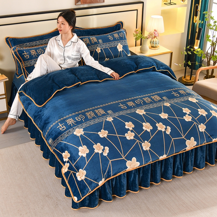 91家纺网 家纺一手货源 找家纺 莱凯家纺 2025新款牛奶绒四件套保暖加厚金貂绒套件玉魄梅香