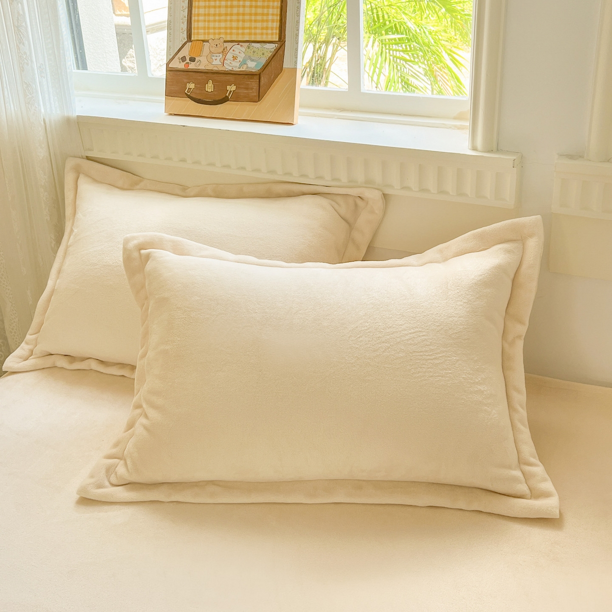 91家纺网 家纺一手货源 找家纺 启发 2025新款高克重双面牛奶绒印花系列床单三件套 米白