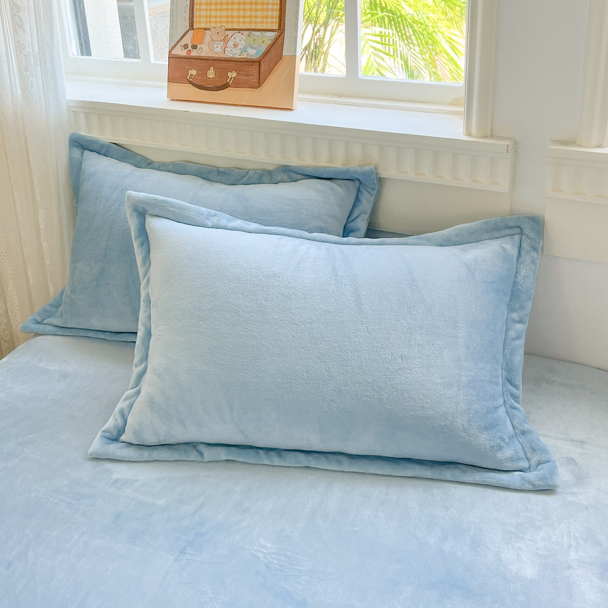 91家纺网 家纺一手货源 找家纺 启发 2025新款高克重双面牛奶绒印花系列床单三件套 天蓝