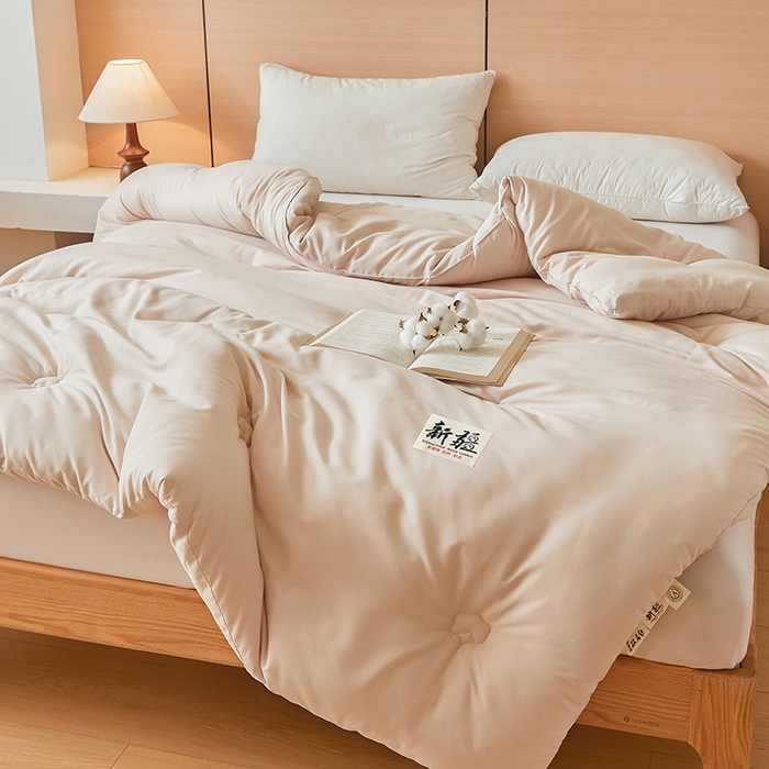 91家纺网 家纺一手货源 找家纺 美梦里2025新款A类柔暖新疆棉花被 浅奶咖