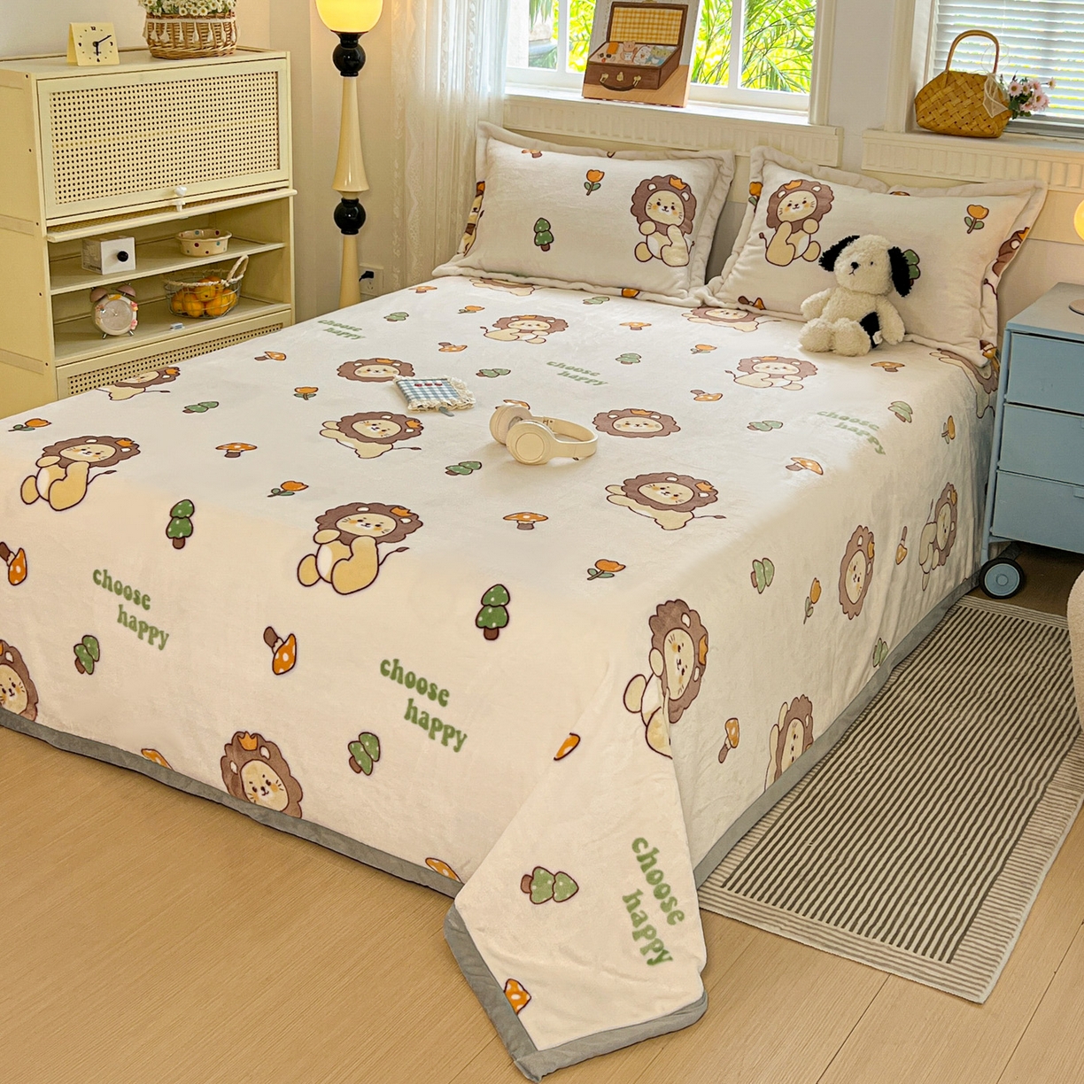 91家纺网 家纺一手货源 找家纺 启发 2025新款高克重双面牛奶绒印花系列床单三件套 小狮子