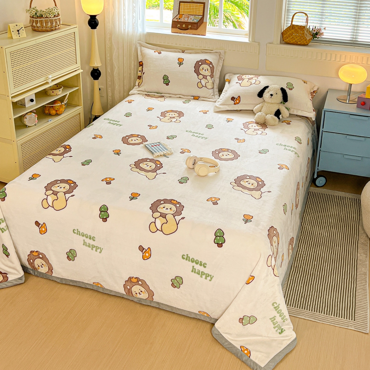 91家纺网 家纺一手货源 找家纺 启发 2025新款高克重双面牛奶绒印花系列床单三件套 小狮子