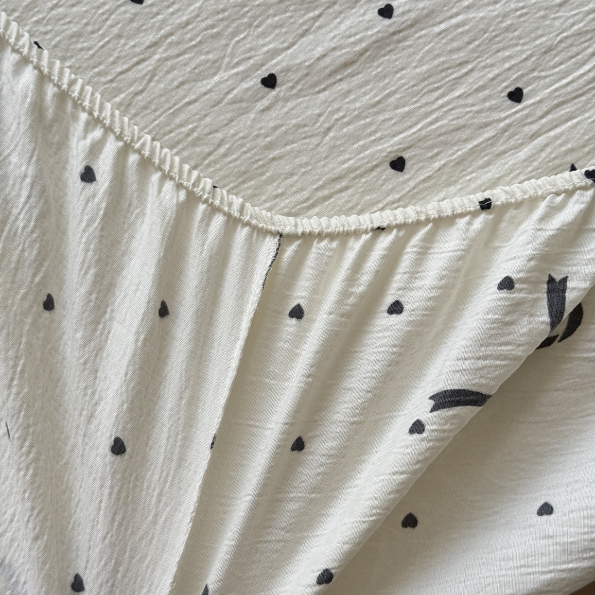 91家纺网 家纺一手货源 找家纺 叠派家纺 2025新款A类双层纱提花单品床笠系列 蝴蝶结