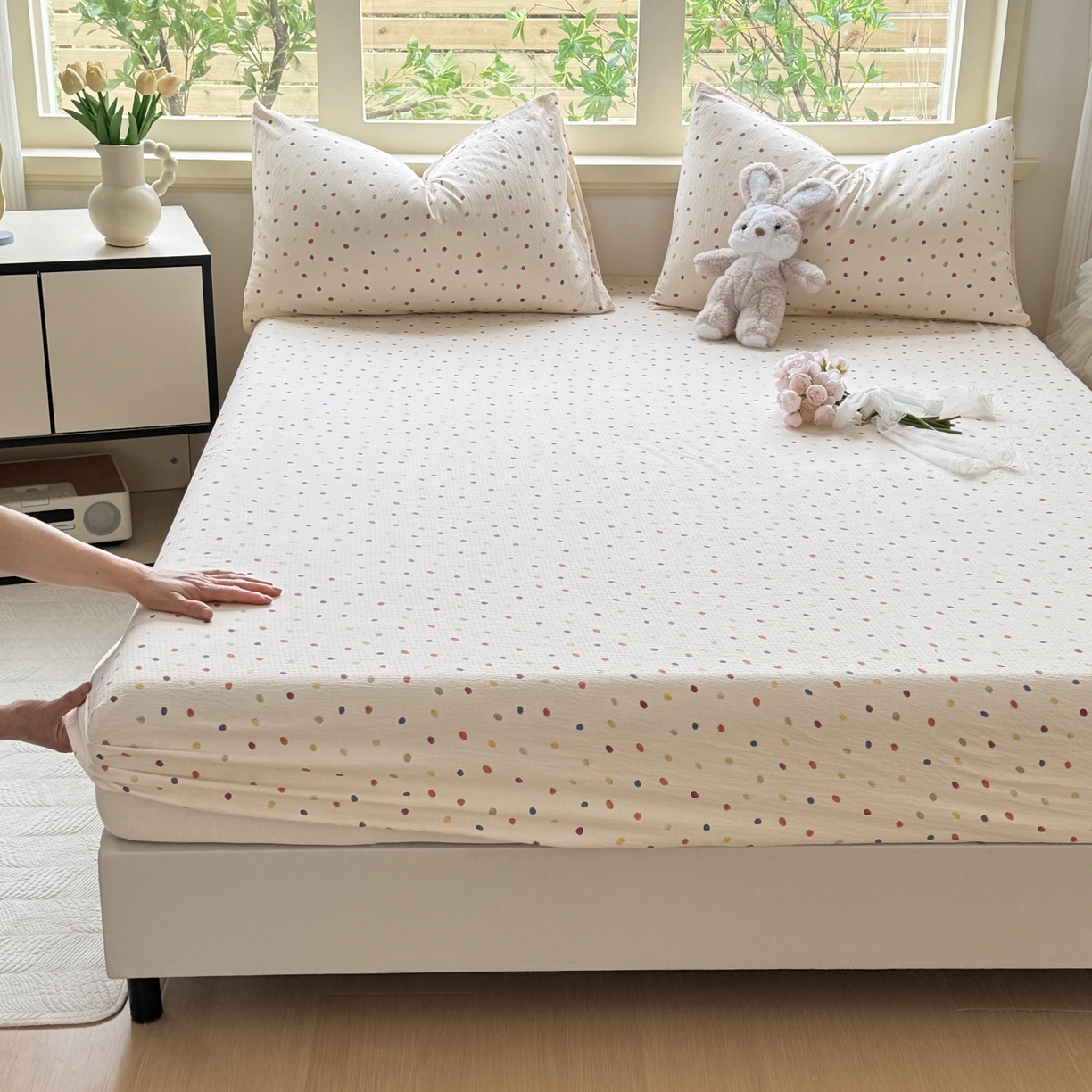 91家纺网 家纺一手货源 找家纺 叠派家纺 2025新款A类双层纱提花单品床笠系列 奶油波点