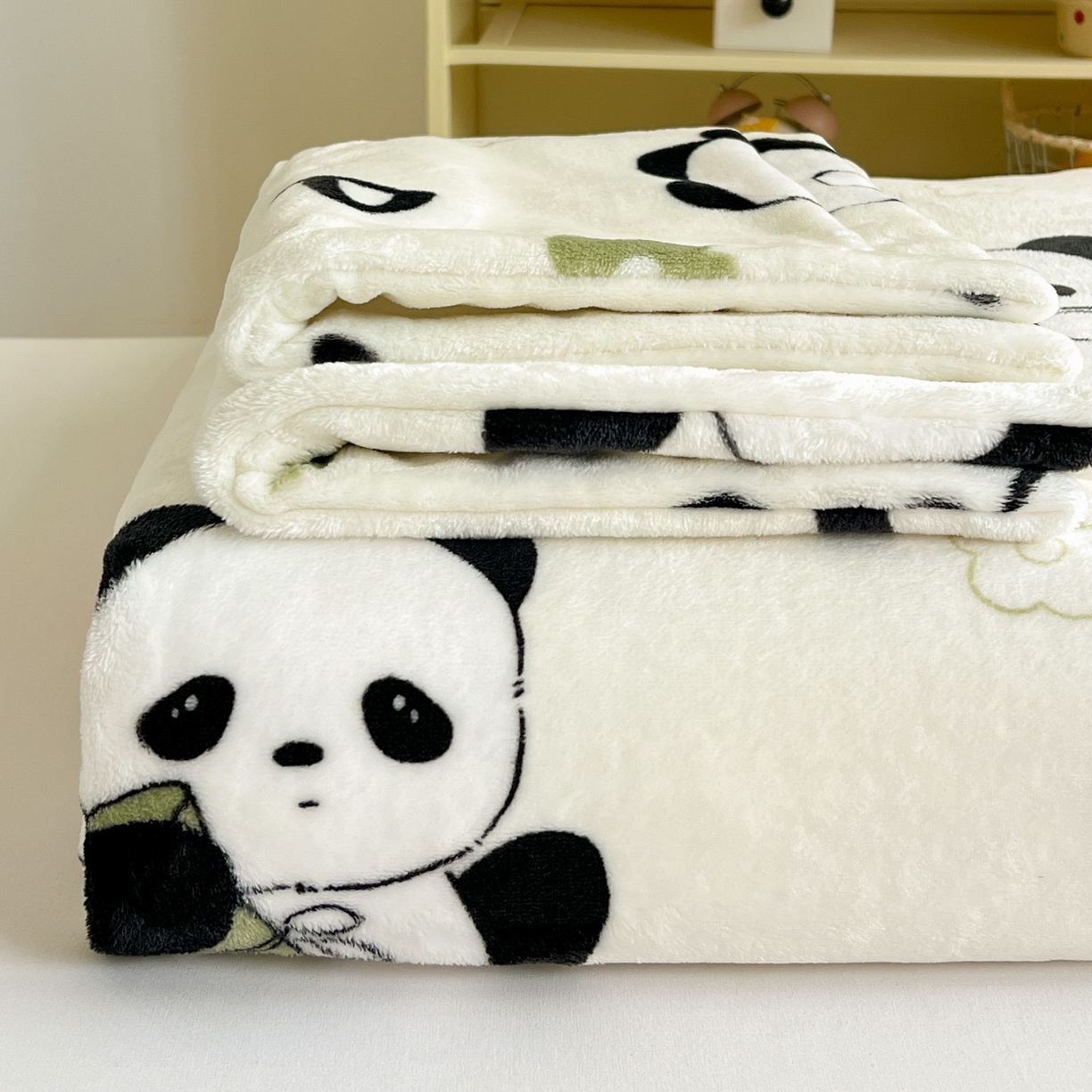 91家纺网 家纺一手货源 找家纺 启发 2025新款高克重双面牛奶绒印花系列床单三件套 小熊猫