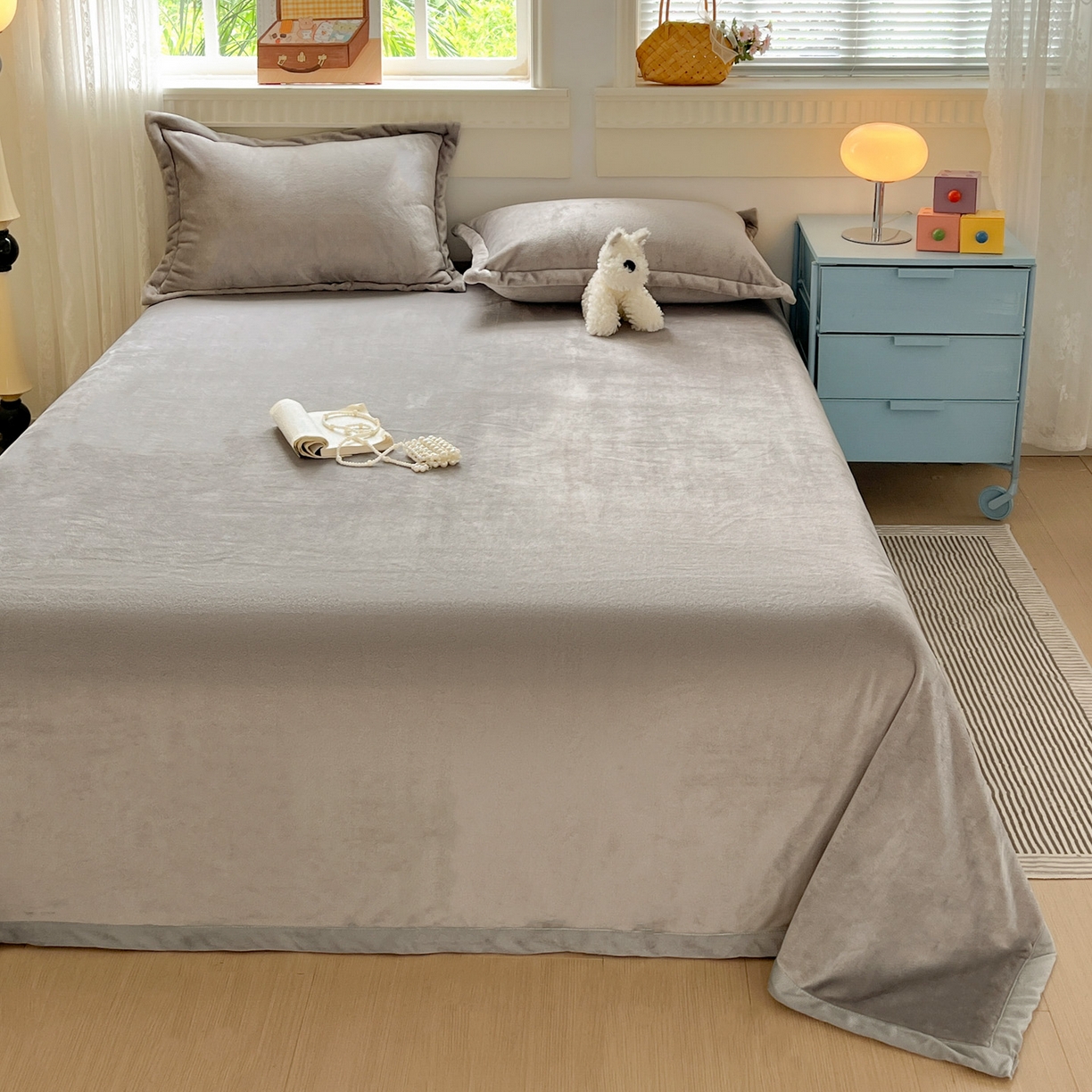 启发 2025新款高克重双面牛奶绒印花系列床单三件套 银灰