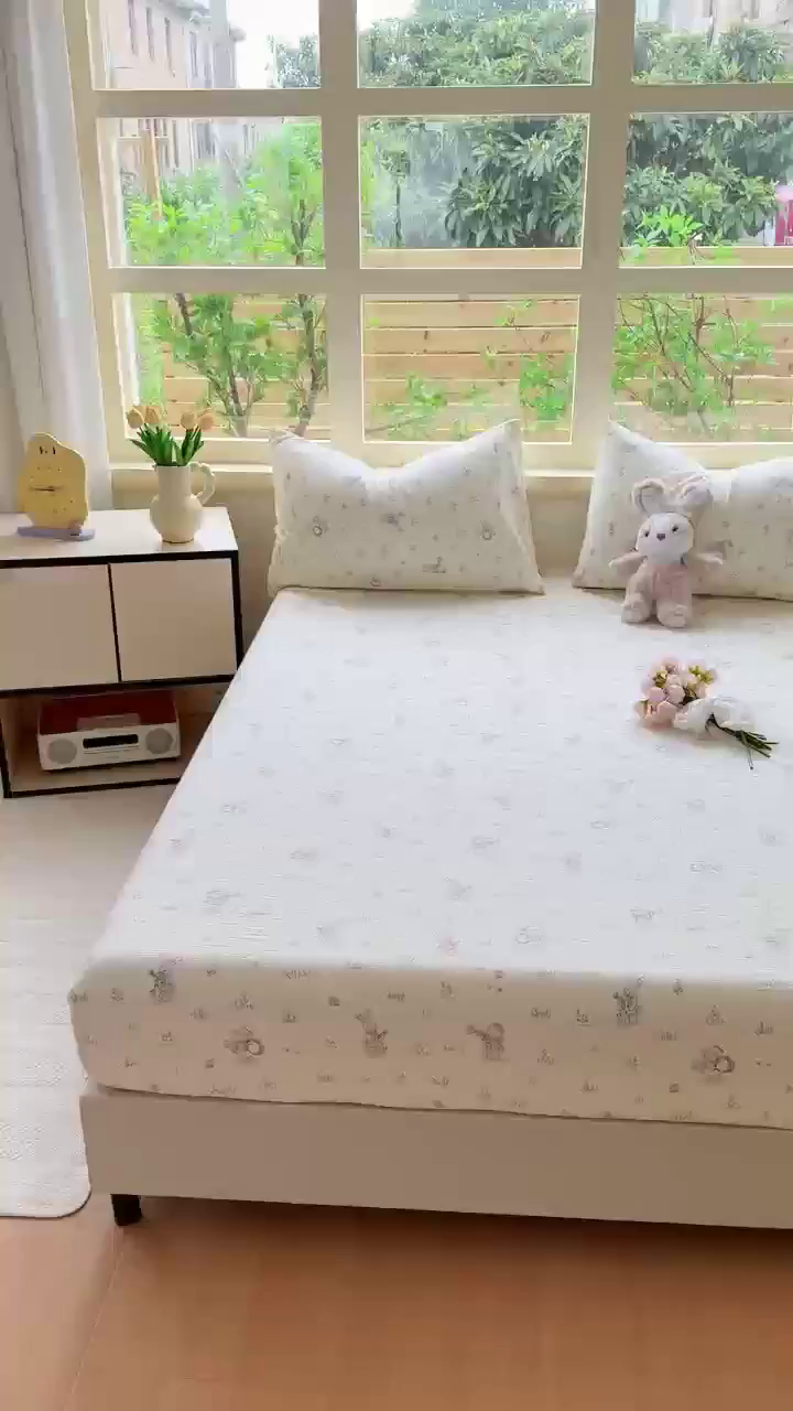 91家纺网 家纺一手货源 找家纺 叠派家纺 2025新款A类双层纱提花单品床笠系列 音乐小兔