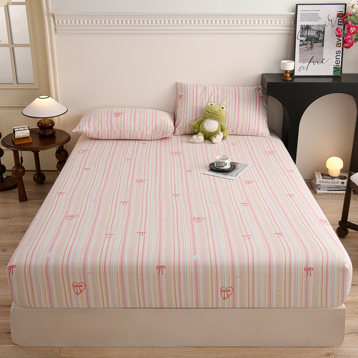 91家纺网 家纺一手货源 找家纺 叠派家纺 2025新款A类双层纱提花单品床笠系列 粉黛爱心