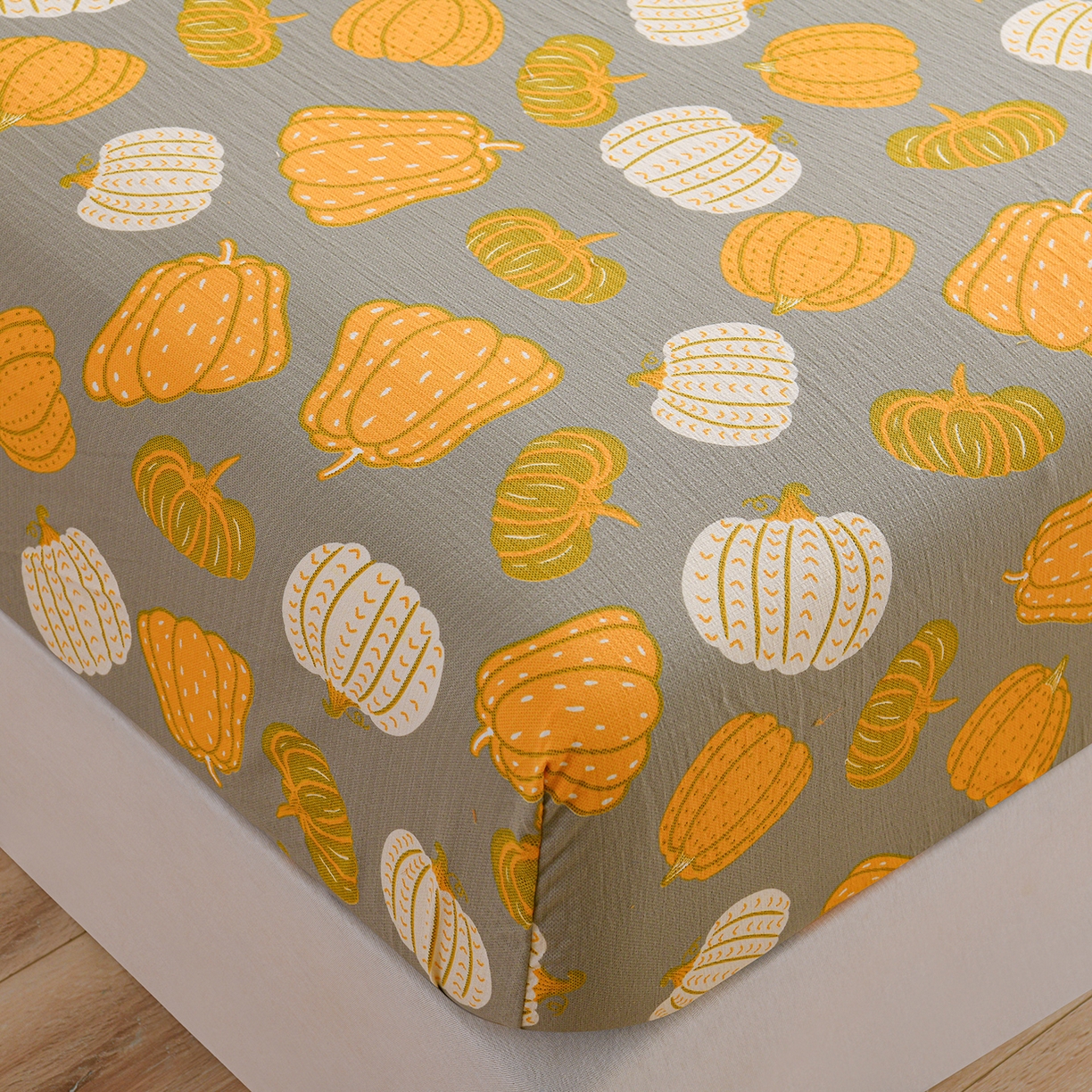 91家纺网 家纺一手货源 找家纺 叠派家纺 2025新款A类双层纱提花单品床笠系列 福瓜