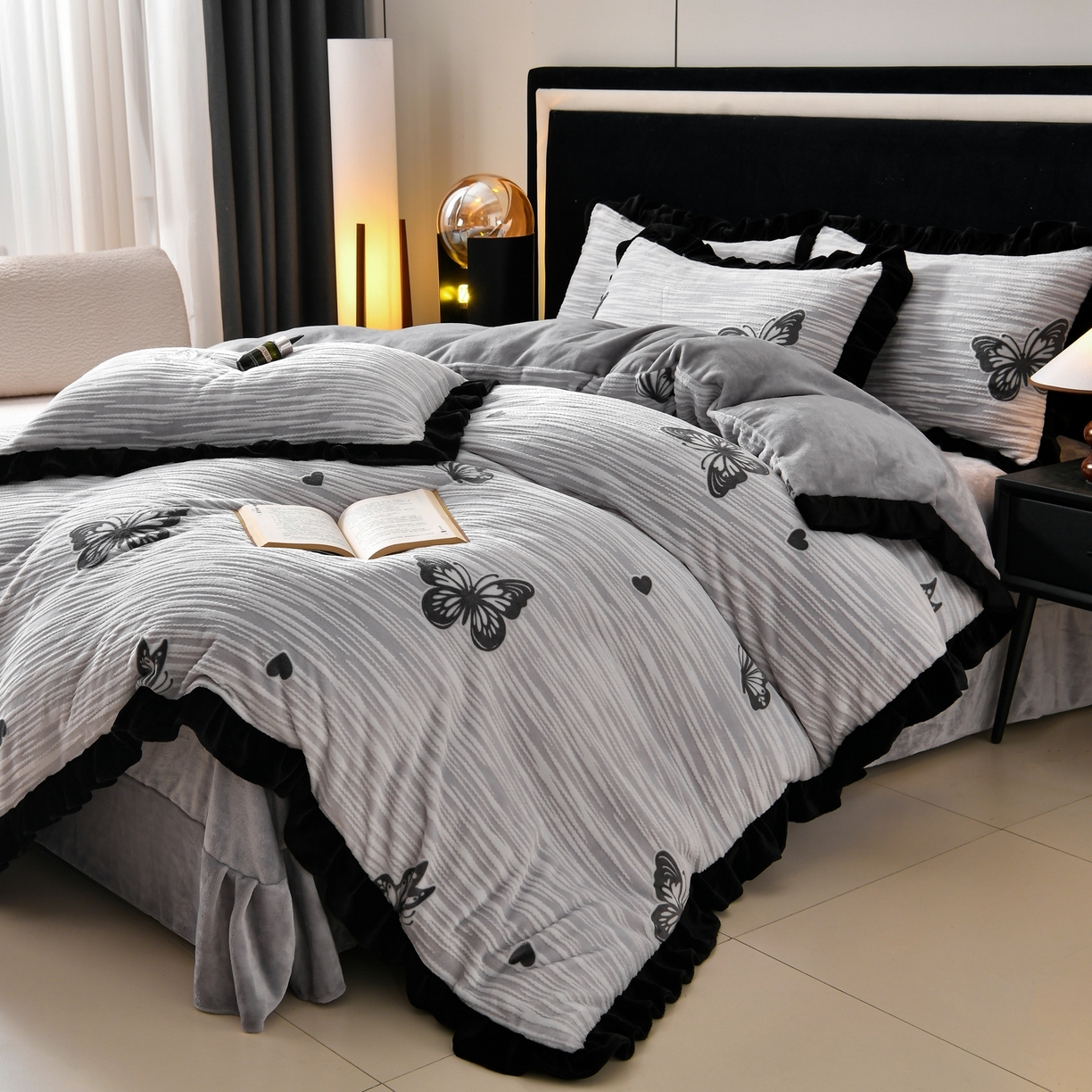 91家纺网 家纺一手货源 找家纺 （总）梦之星 2025新款雕花绒赫本风牛奶绒花边四件套  加厚8.5斤