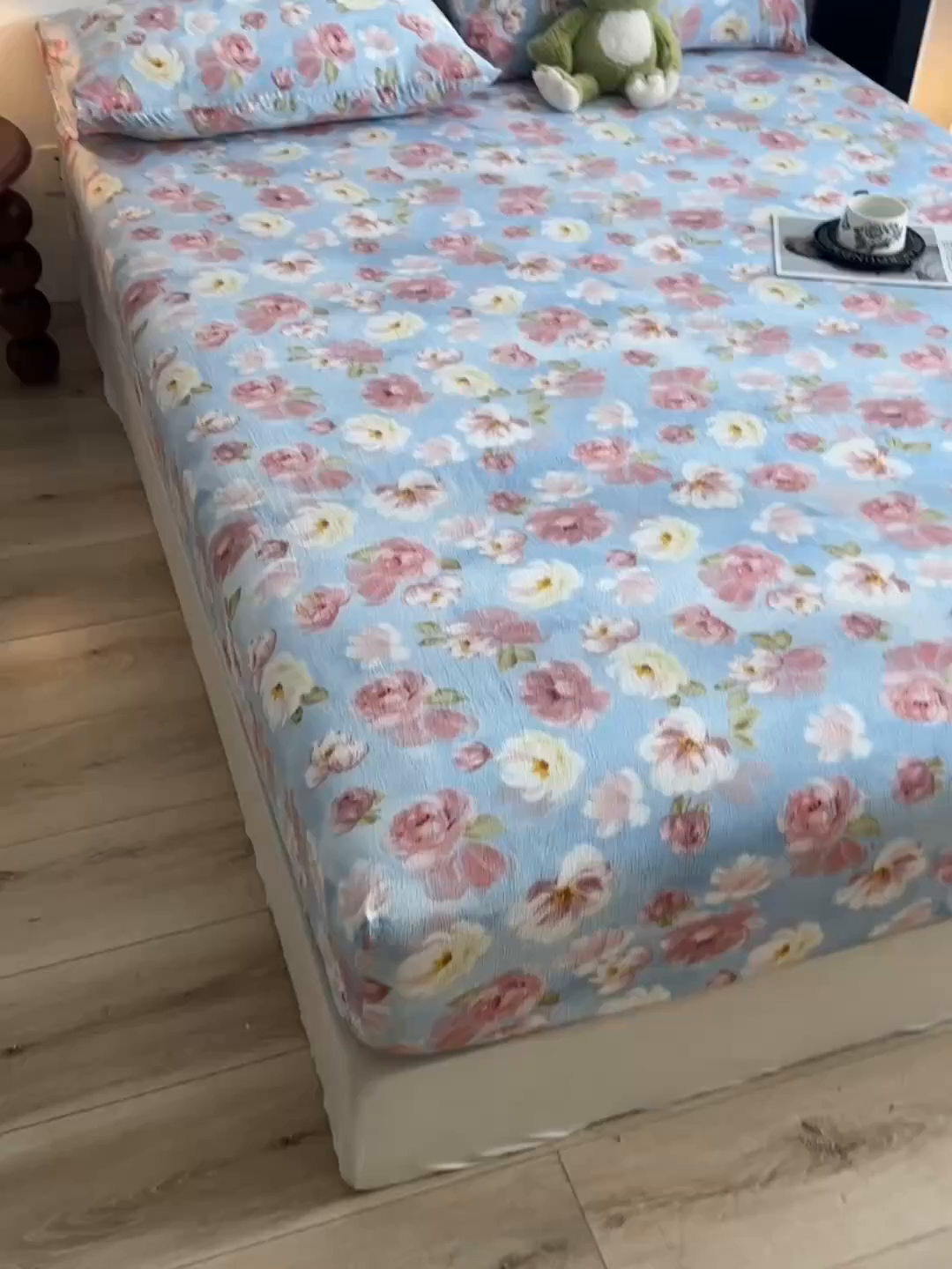 91家纺网 家纺一手货源 找家纺 叠派家纺 2025新款A类双层纱提花单品床笠系列 花海