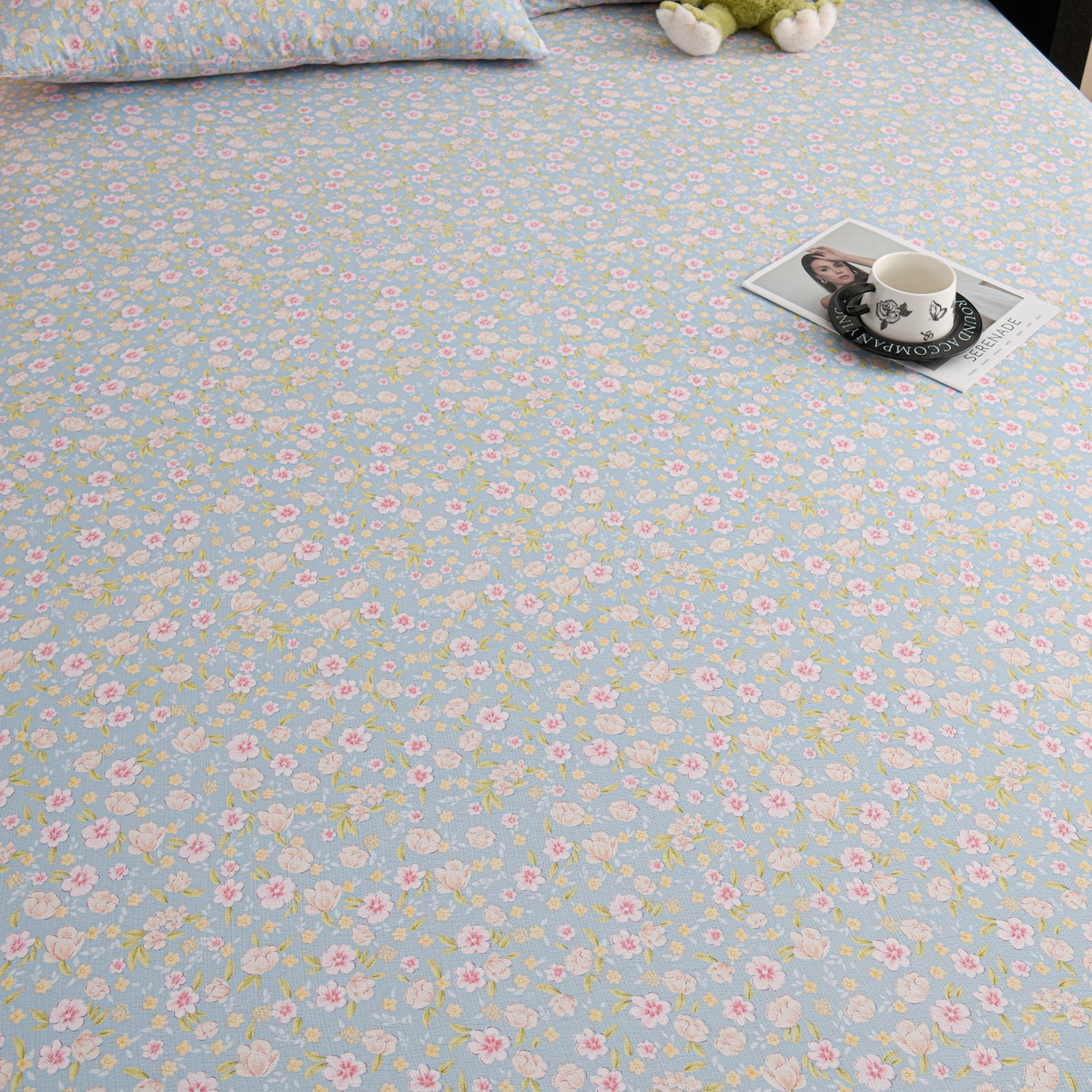 91家纺网 家纺一手货源 找家纺 叠派家纺 2025新款A类双层纱提花单品床笠系列 花与春约