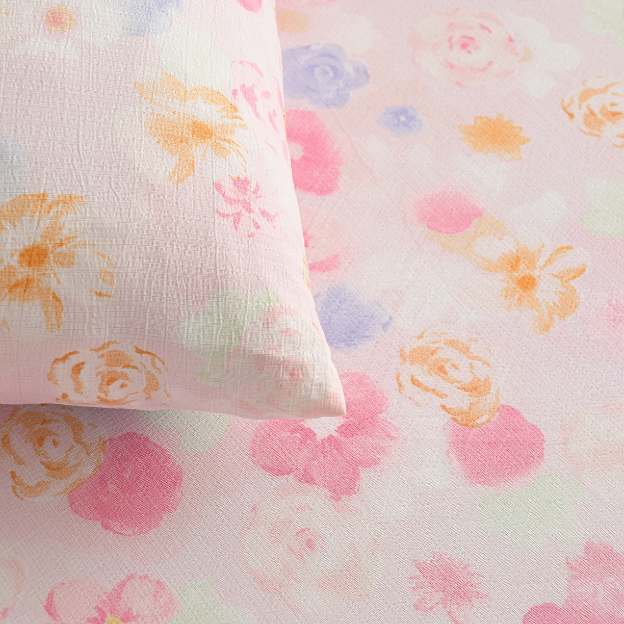 91家纺网 家纺一手货源 找家纺 叠派家纺 2025新款A类双层纱提花单品床笠系列 雾都玫瑰