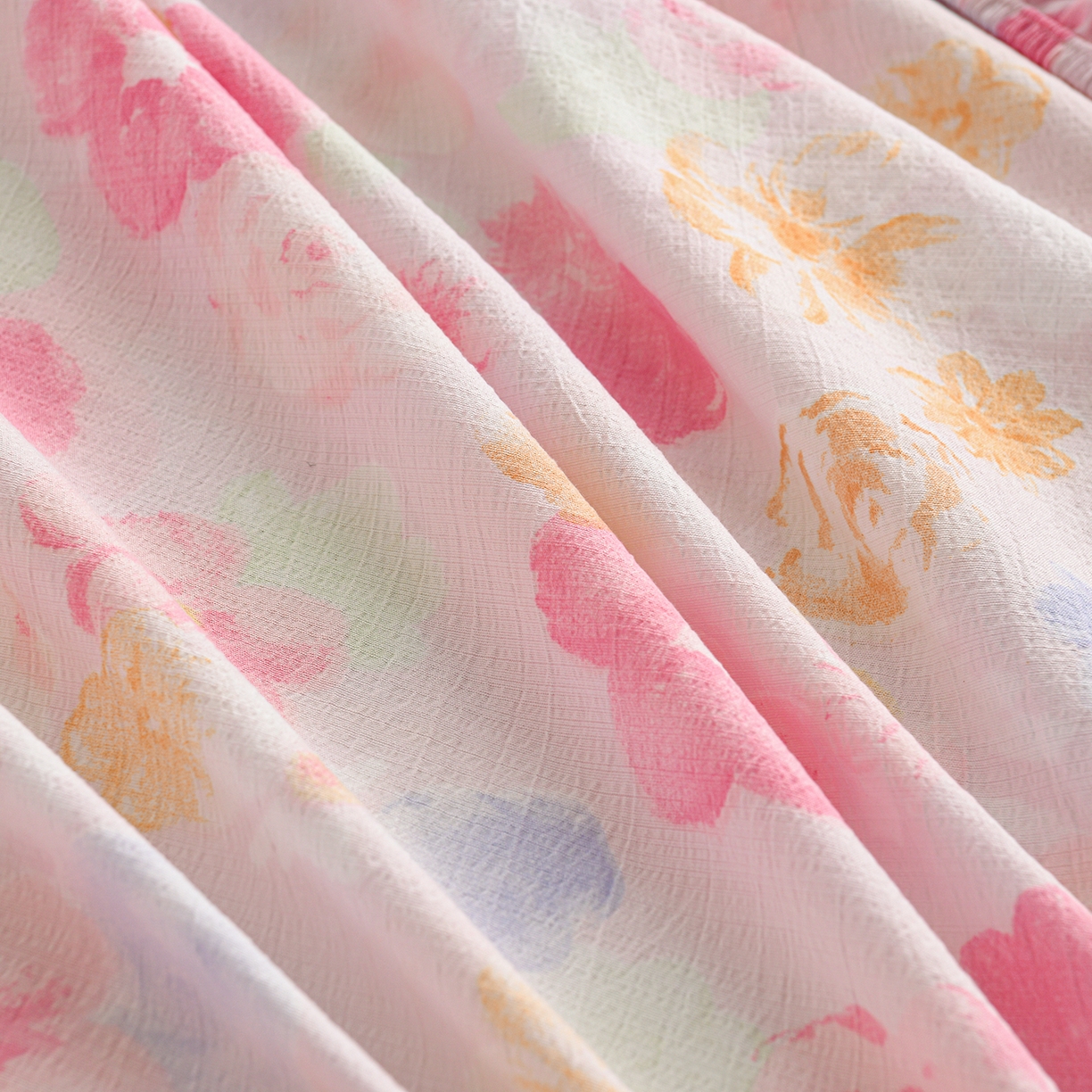 91家纺网 家纺一手货源 找家纺 叠派家纺 2025新款A类双层纱提花单品床笠系列 雾都玫瑰