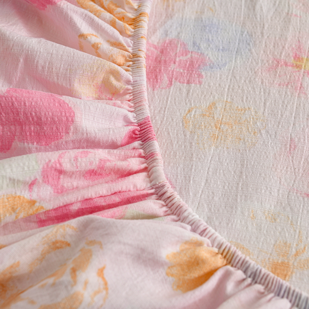 91家纺网 家纺一手货源 找家纺 叠派家纺 2025新款A类双层纱提花单品床笠系列 雾都玫瑰