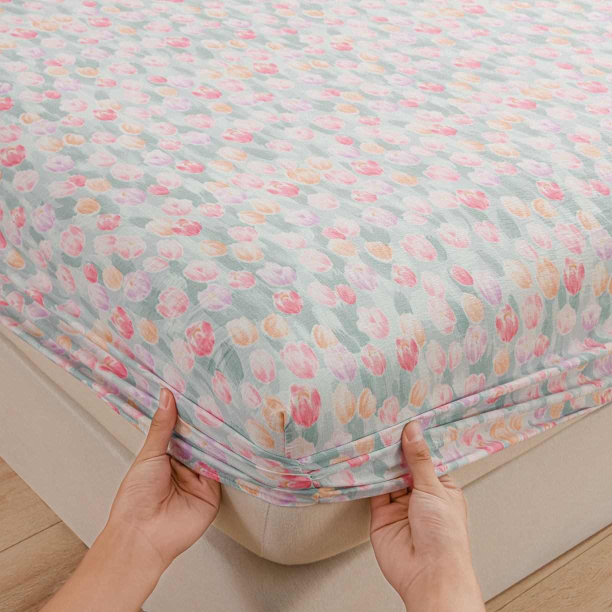 91家纺网 家纺一手货源 找家纺 叠派家纺 2025新款A类双层纱提花单品床笠系列 郁金香