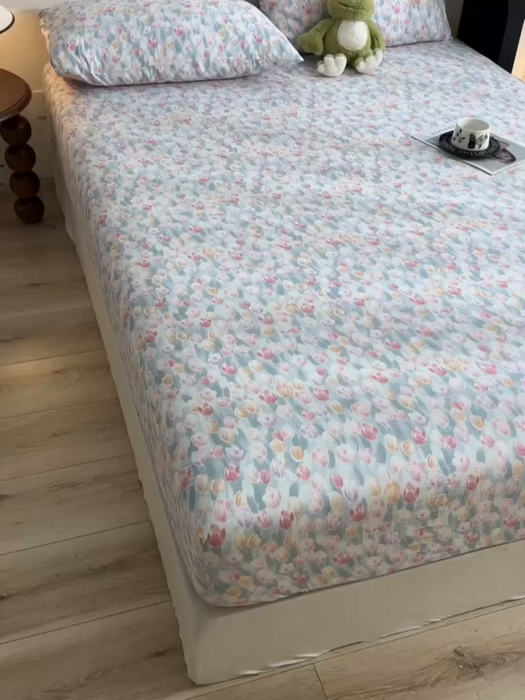 91家纺网 家纺一手货源 找家纺 叠派家纺 2025新款A类双层纱提花单品床笠系列 郁金香