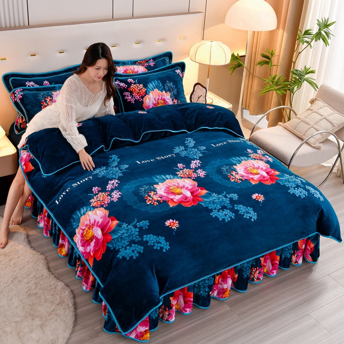 91家纺网 家纺一手货源 找家纺 2025新款加厚直播爆款牛奶绒被套金貂法莱绒单品被套春花秋月