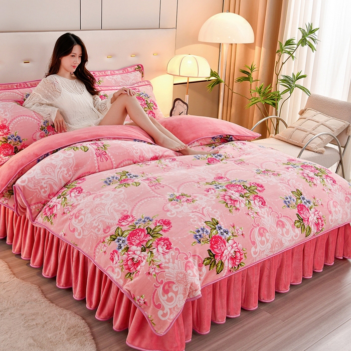 91家纺网 家纺一手货源 找家纺 2025新款加厚直播爆款牛奶绒被套金貂法莱绒单品被套红粉佳人