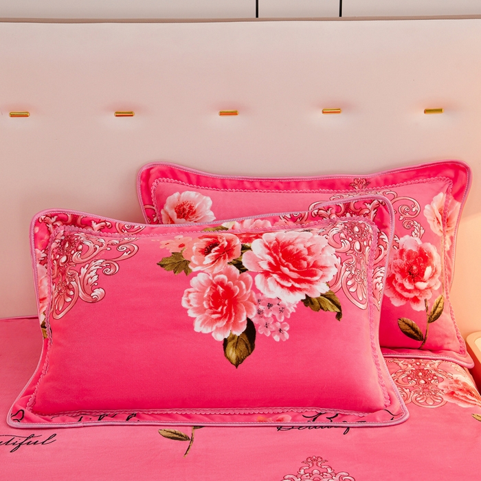 91家纺网 家纺一手货源 找家纺 2025新款加厚直播爆款牛奶绒被套金貂法莱绒单品被套花香迷人