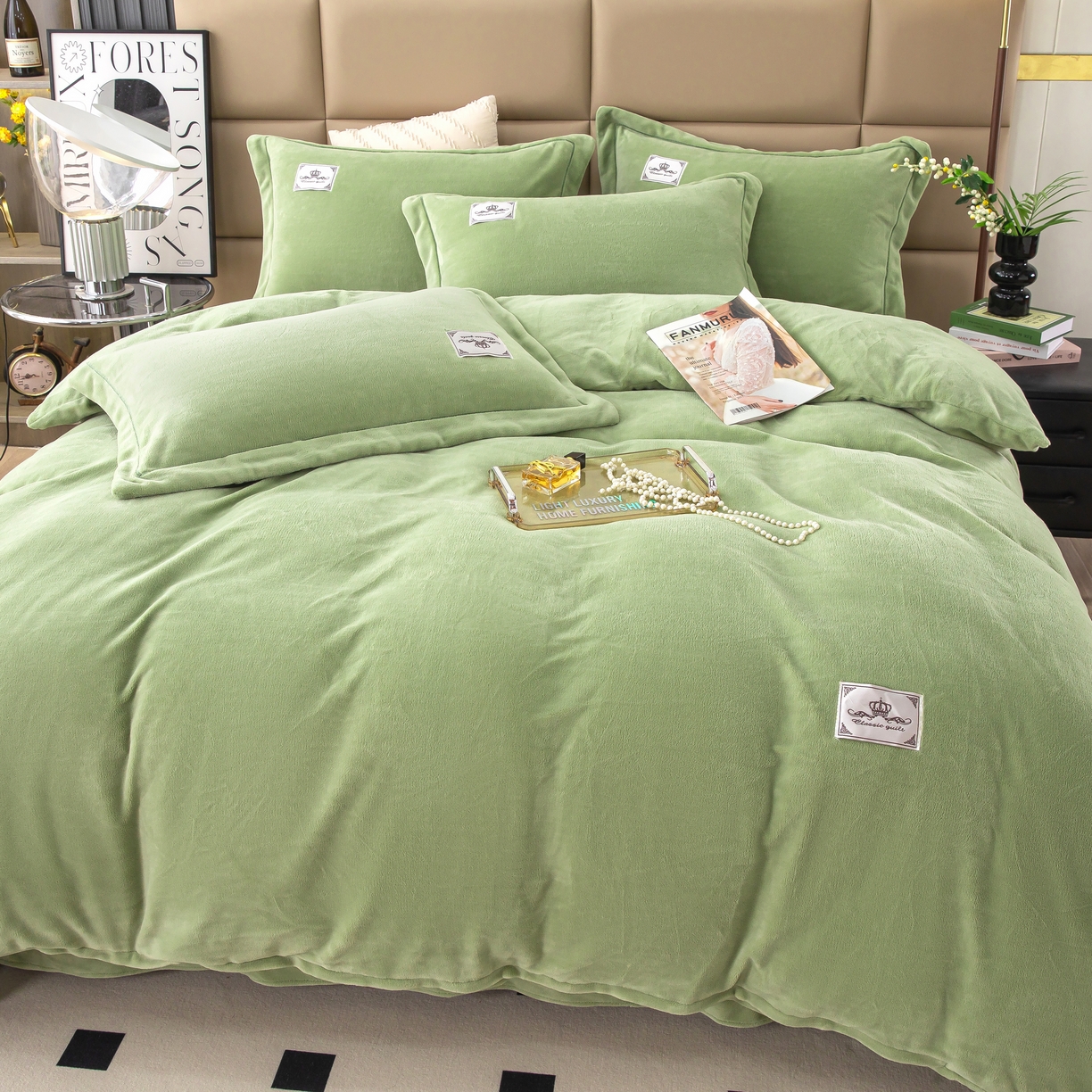 91家纺网 家纺一手货源 找家纺 优姿家纺 2025新款加厚全消光牛奶绒印花四件套 抹茶绿