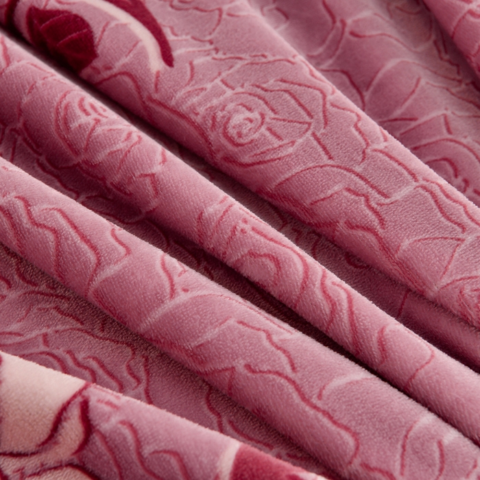 91家纺网 家纺一手货源 找家纺 2025新款加厚直播爆款牛奶绒被套金貂法莱绒单品被套玫瑰之约